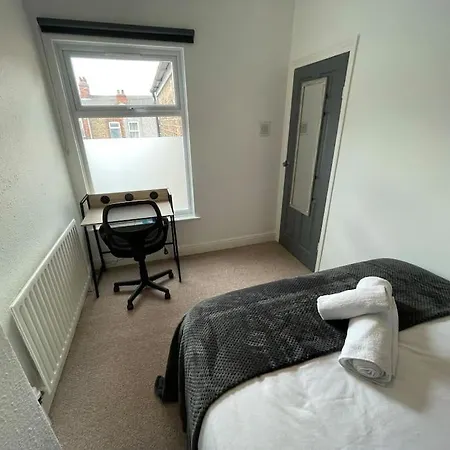 Lovely Seaside House In Cleethorpes - Sleeps 6 Apartment Exterior photo